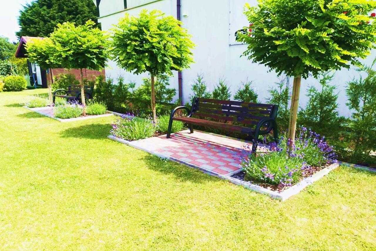 Michalek W Rowach Bed & Breakfast Rowy  Luaran gambar